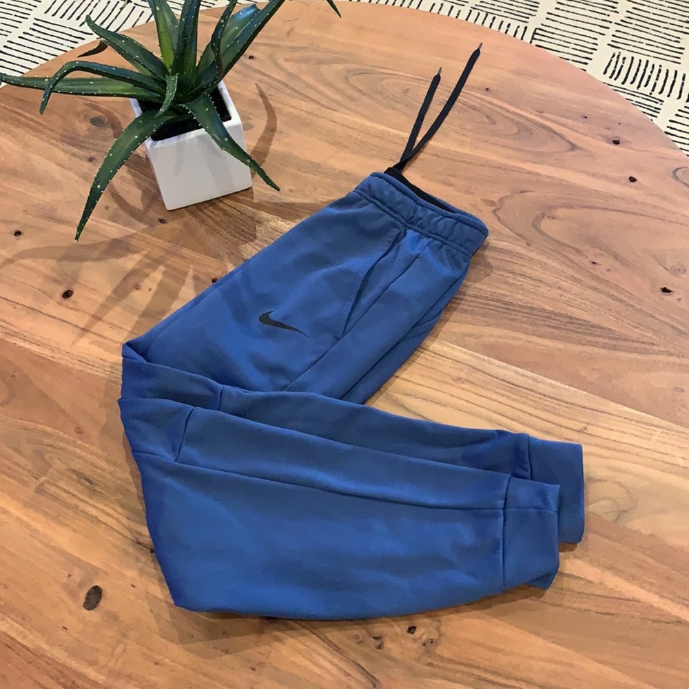 🌏 Used like new Nike Dry Fit Pants Men’s